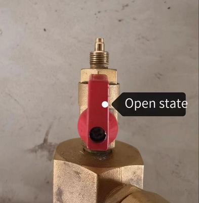 1.6MPa Tekanan NOVEC 1230 Sistem Pemadam Kebakaran Keamanan Tinggi 0.2L 0.4L 0.8L 1L